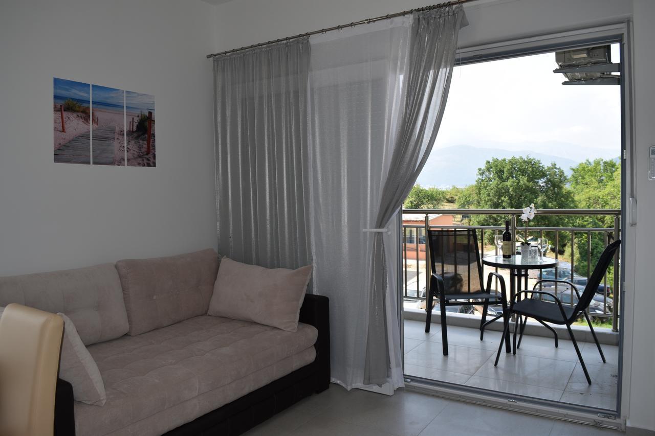 Kristina Apartments 蒂瓦特 外观 照片